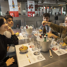 Visite guidée de la fabrique Estrella Damm à Prat de Llobregat